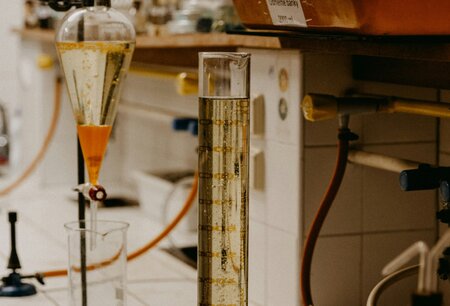 Researchers Propose New Chemical Reaction to Remove and Bind Carbon Dioxide From the Atmosphere